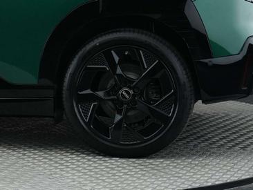 Mini Aceman Favoured Cooper E — photo 13