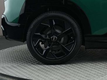Mini Aceman Favoured Cooper E — photo 16