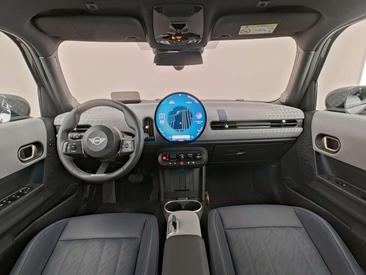 Mini 5 Portes Favoured Cooper S — photo 4