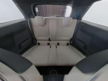Mini Hatch Favoured Cooper SE — photo 5