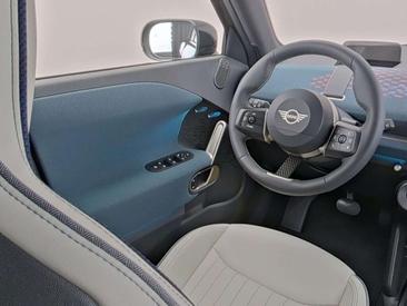 Mini Aceman Favoured Cooper E — photo 3