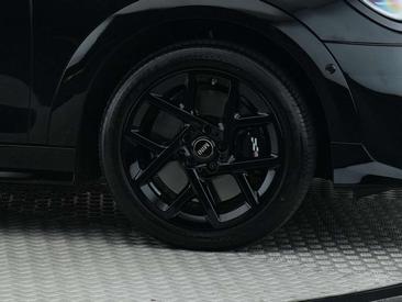 Mini 5 Portes JCW Cooper S — photo 13