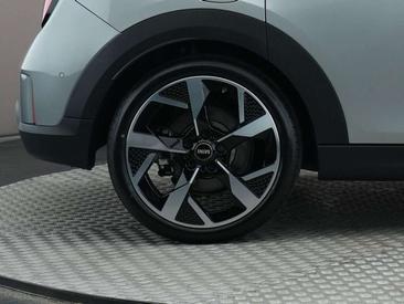 Mini 5 Portes Favoured Cooper — photo 17