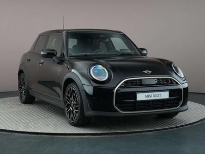 Mini 5 Portes Favoured Cooper S