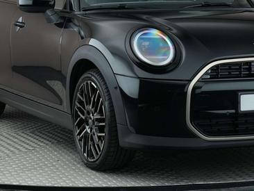 Mini 5 Portes Favoured Cooper S — photo 19