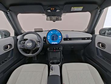 Mini Cabrio Favoured Cooper — photo 4