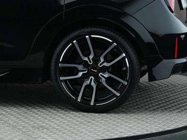 Mini 5 Portes JCW Cooper S — photo 15