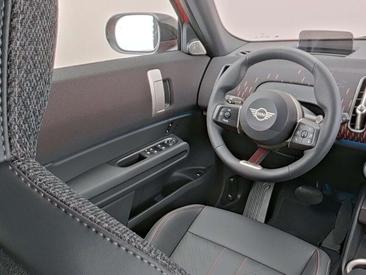 Mini Countryman John Cooper Works — photo 3