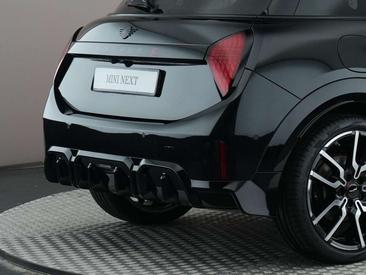 Mini 5 Portes JCW Cooper S — photo 20