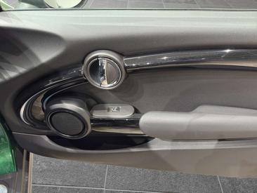 Mini Hatch 5 Portes Classic One — photo 18