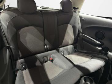 Mini Hatch 5 Portes Classic One — photo 19