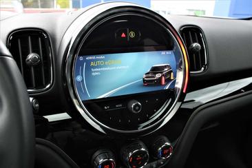 Mini Countryman Chili Cooper SE — photo 35