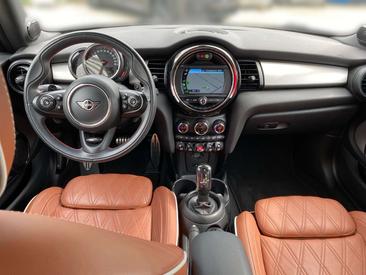 Mini Cabrio Chili John Cooper Works — photo 10