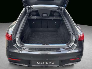 Mercedes EQS 53 — photo 7