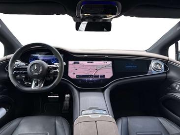 Mercedes EQS 53 — photo 8