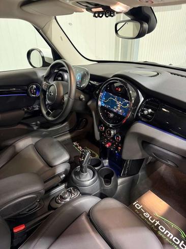 Mini 5 Portes Classic Cooper — photo 9