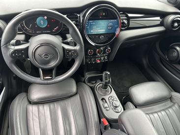 Mini Cabrio John Cooper Works — photo 16