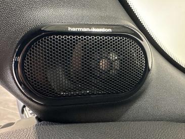 Mini Cabrio John Cooper Works — photo 17