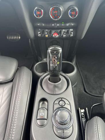 Mini Cabrio John Cooper Works — photo 21