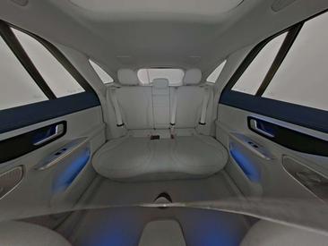 Mercedes EQE 300 PREMIUM — photo 8