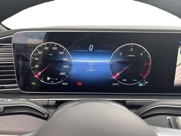 Mercedes GLS 350 — photo 8