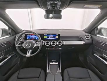 Mercedes EQB 350 — photo 5
