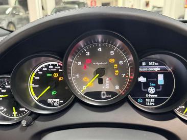 Porsche Cayenne III E-hybrid S — photo 18
