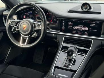 Porsche Panamera II GTS — photo 11