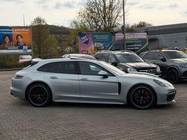 Porsche Panamera II GTS — photo 12