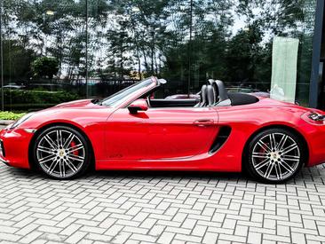 Porsche 981 GTS — photo 8