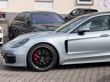 Porsche Panamera II GTS — photo 20