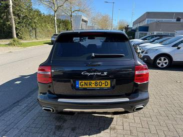 Porsche Cayenne III S — photo 4
