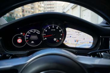 Porsche Panamera II GTS — photo 48