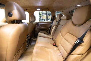 Porsche Cayenne III GTS — photo 7