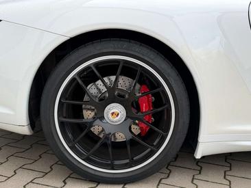 Porsche 997 II GTS — photo 7