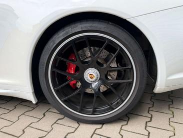 Porsche 997 II GTS — photo 8