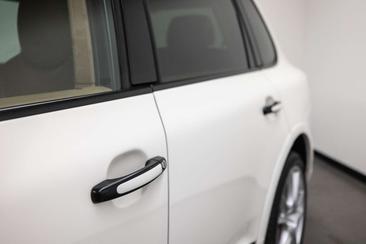 Porsche Cayenne III GTS — photo 20