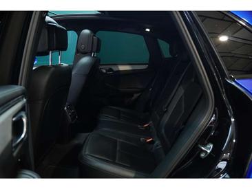 Porsche Macan Electrique GTS — photo 14