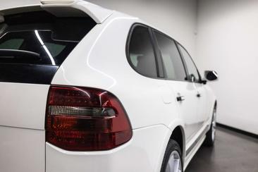 Porsche Cayenne III GTS — photo 35