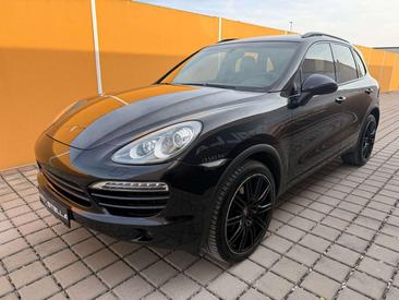 Porsche Cayenne III — photo 29