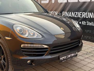 Porsche Cayenne III — photo 35
