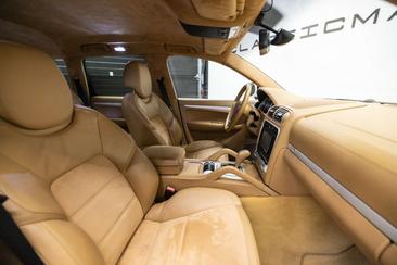 Porsche Cayenne III GTS — photo 45