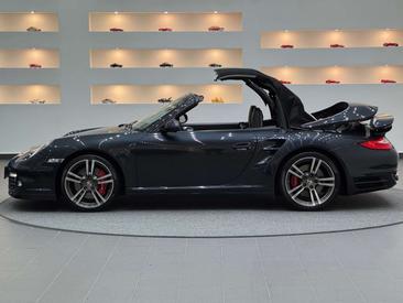 Porsche 997 II Turbo — photo 2