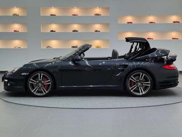 Porsche 997 II Turbo — photo 3