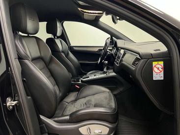 Porsche Macan GTS — photo 10