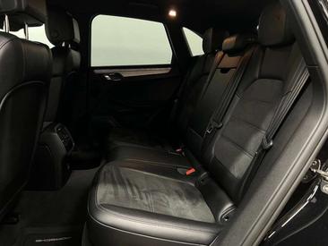 Porsche Macan GTS — photo 12