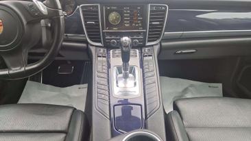 Porsche Panamera I — photo 16