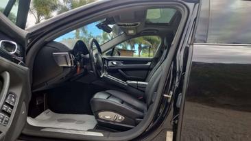 Porsche Panamera I — photo 19