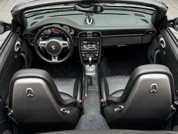 Porsche 997 II Turbo — photo 37