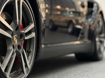 Porsche 997 II Turbo — photo 40